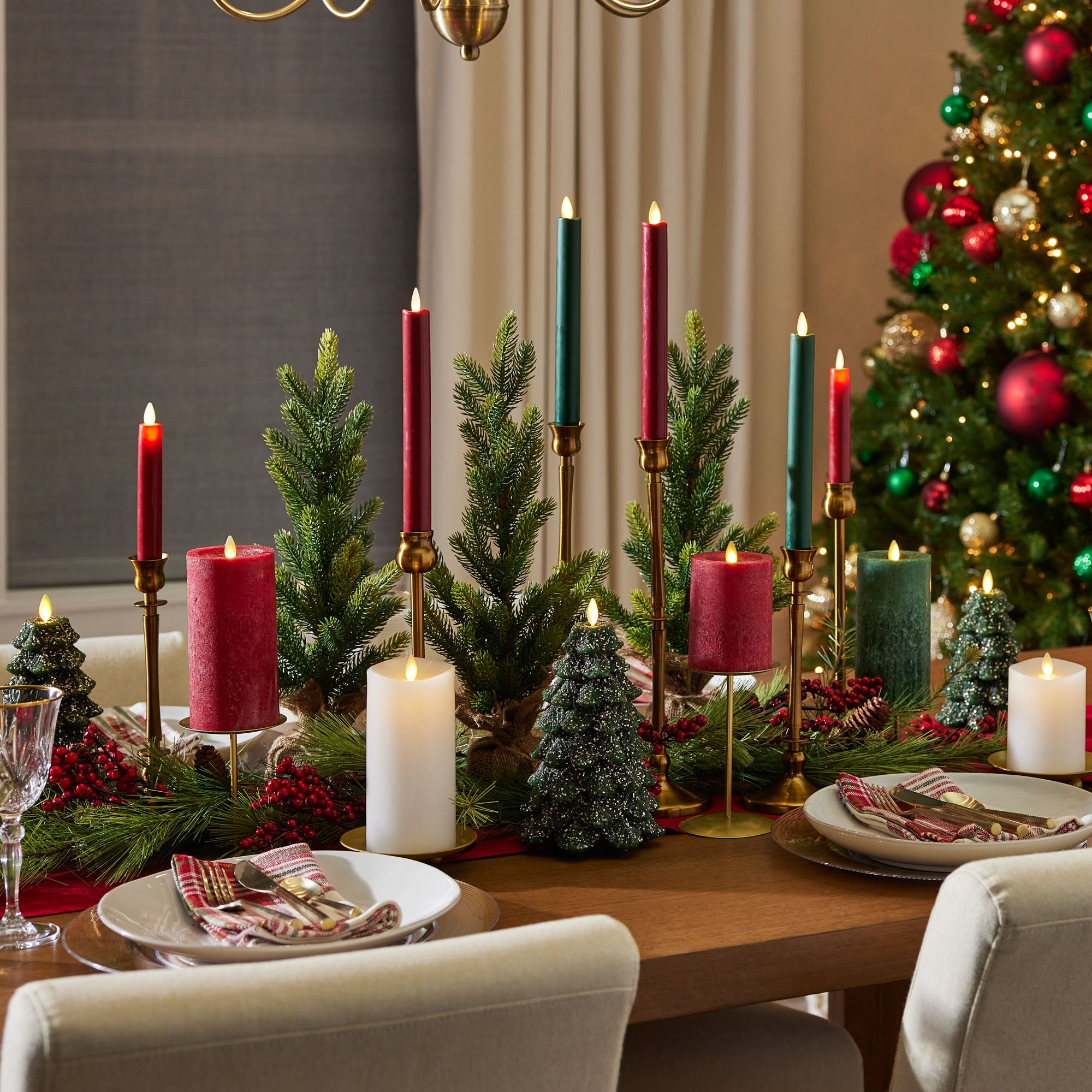 sm-image-361350468342aeb4b8b564aa Green Glitter Holiday Tree Flameless Candle