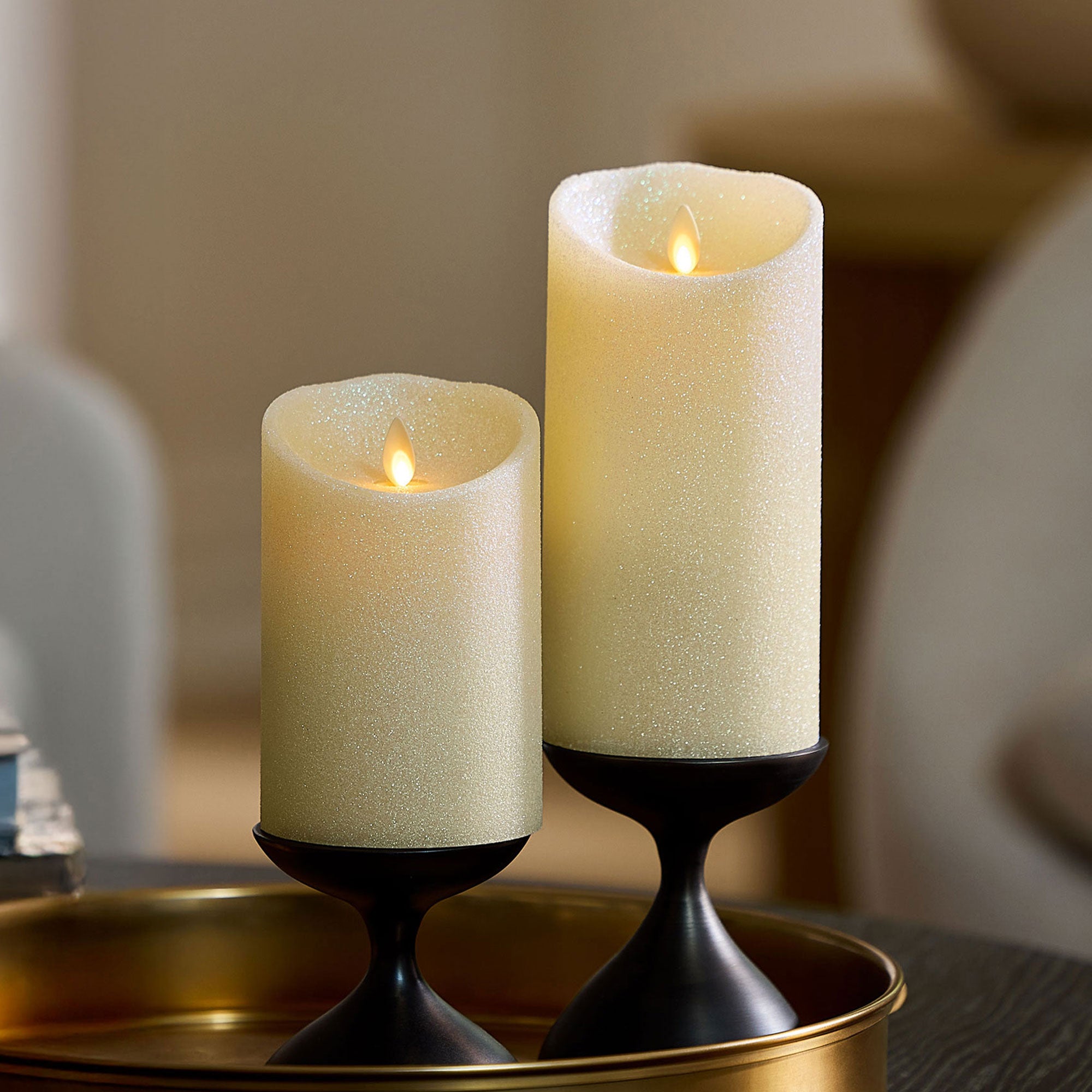 sm-image-4ccf95f88de53a45a4173984 Radiant Ivory Glitter Flameless Candle Pillars