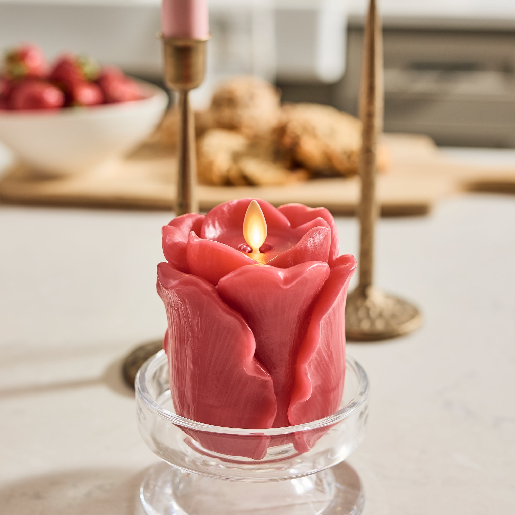 sm-image-5c0fc30b9beac972acd8da25 True Red Flameless Candle Rose Bud