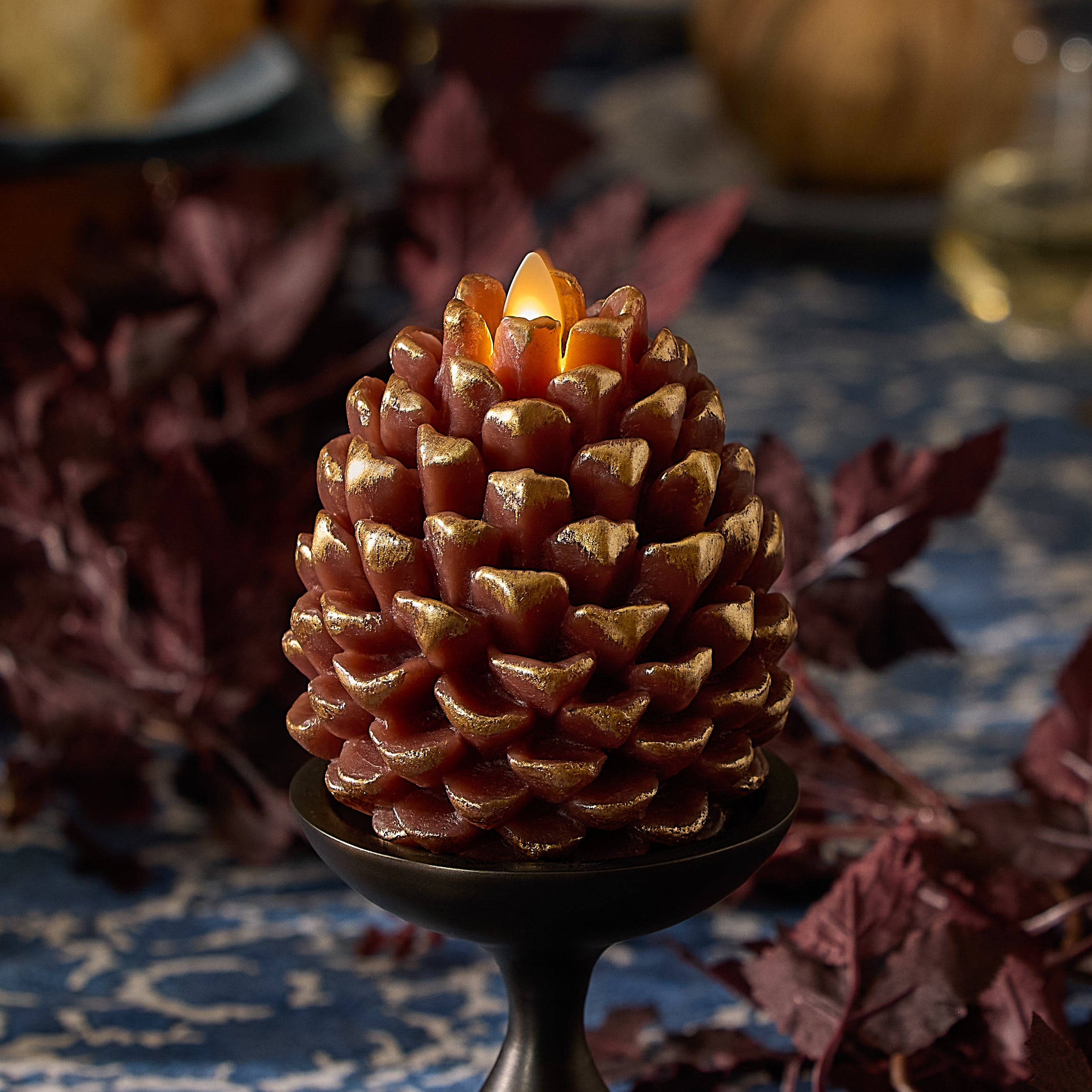 sm-image-aea1caa294539c3f5b08daa4 Metallic Cappuccino Flameless Candle Pinecone
