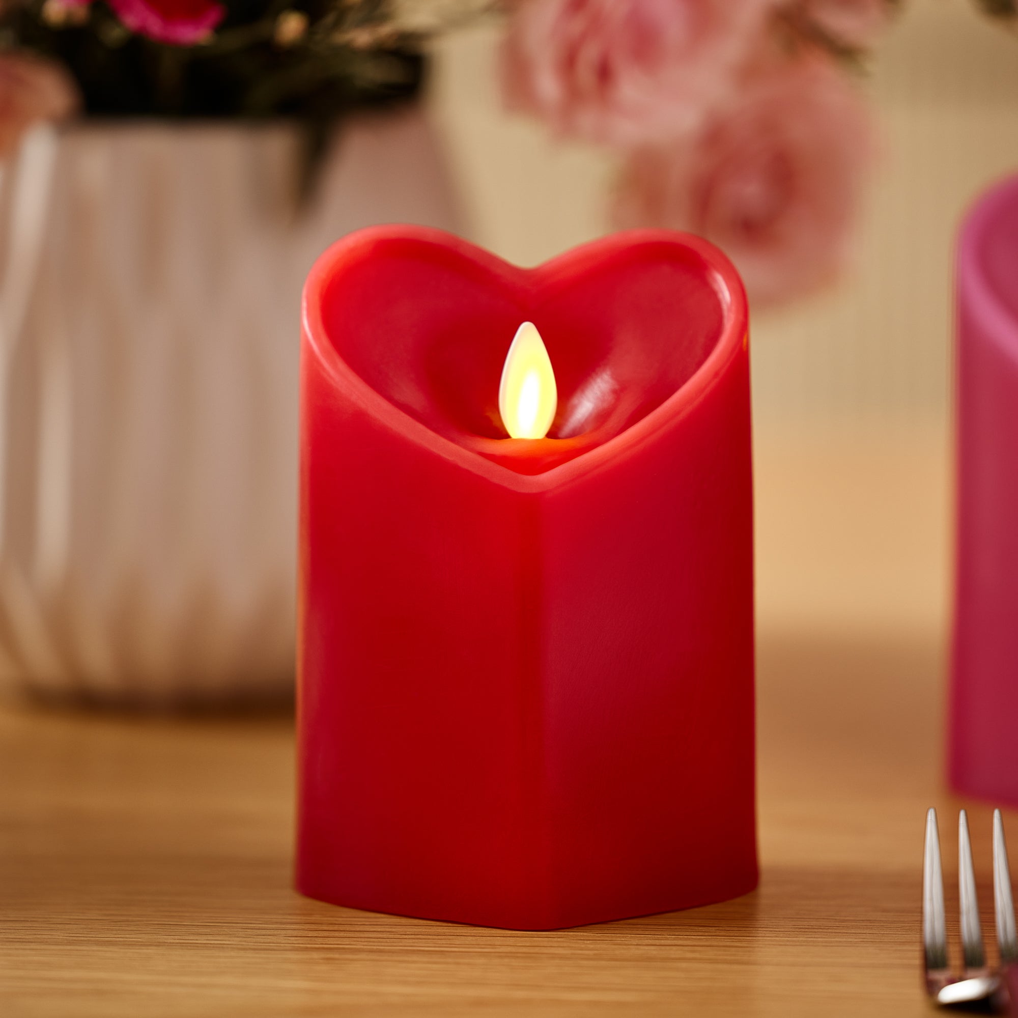 sm-image-b33a77a7da86c44fba21735c True Red Flameless Candle Heart Pillar