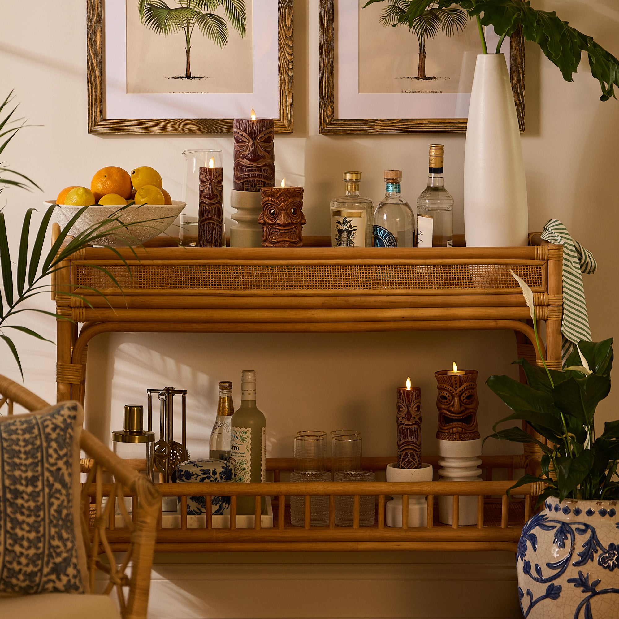 sm-image-f53b90ceafd57b19c57ebca8 Cherry Mahogany Chalky Fretwork Tiki Flameless Candle Pillar